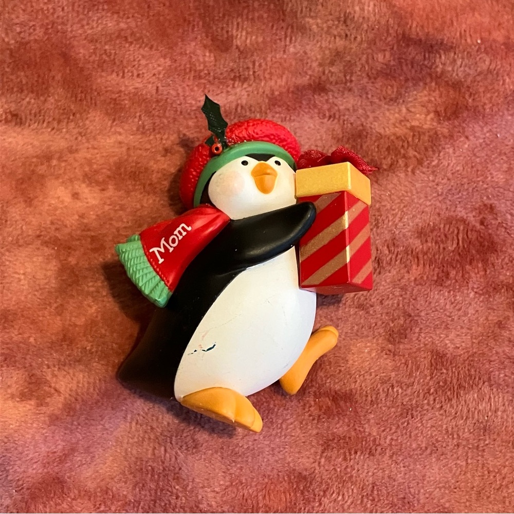 Hallmark Keepsake Mom Ornament